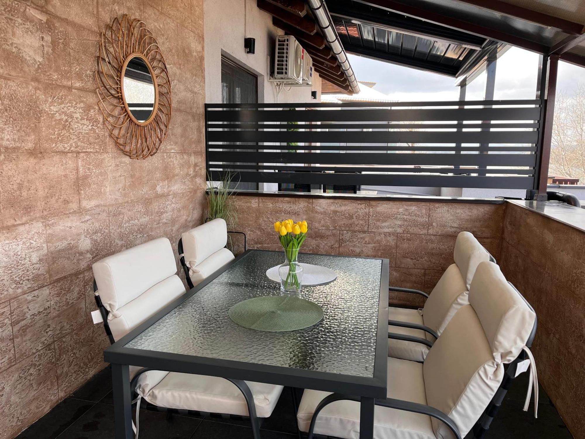 Dionis Apartment Veliko Gradiste Exterior photo